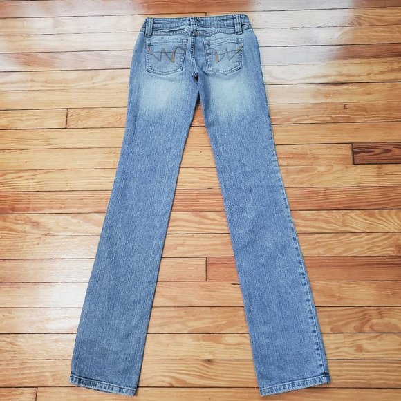 Wet Seal Straight Leg Med Wash Jeans Sz 1 - Picture 3 of 6